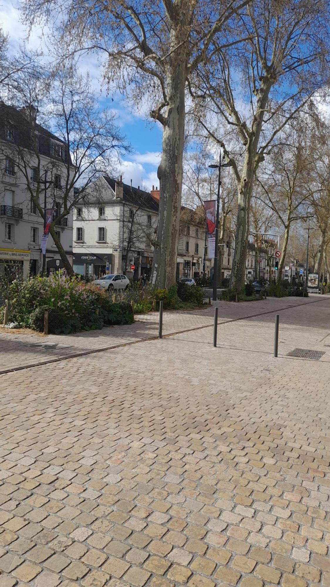 Chez Eric Le N2 Lägenhet Tours Exteriör bild